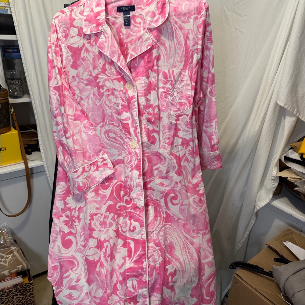 Chaps Pink and Cream Paisley night Shirt
